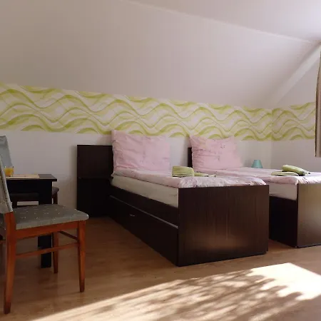 招待所 Pivnicka Pod Cachtickym Hradom Čachtice