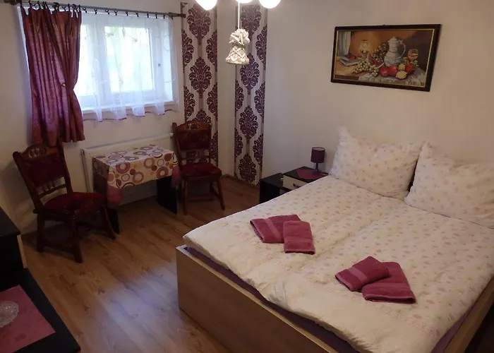 Гостевой дом Pivnicka Pod Cachtickym Hradom 3*